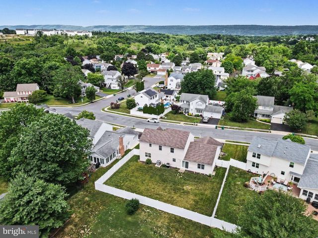 50 WINDSOR WAY, Camp Hill, PA 17011