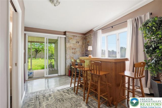 1445 Exeter Road, Salisbury Twp, PA 18103