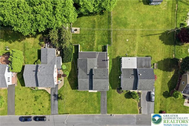 1445 Exeter Road, Salisbury Twp, PA 18103