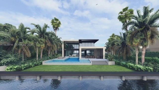 1051 S Southlake Dr, Hollywood, FL 33019