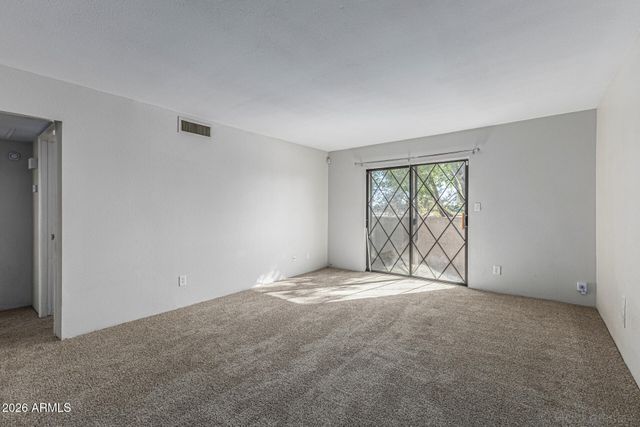 1920 W LINDNER Avenue 210, Mesa, AZ 85202