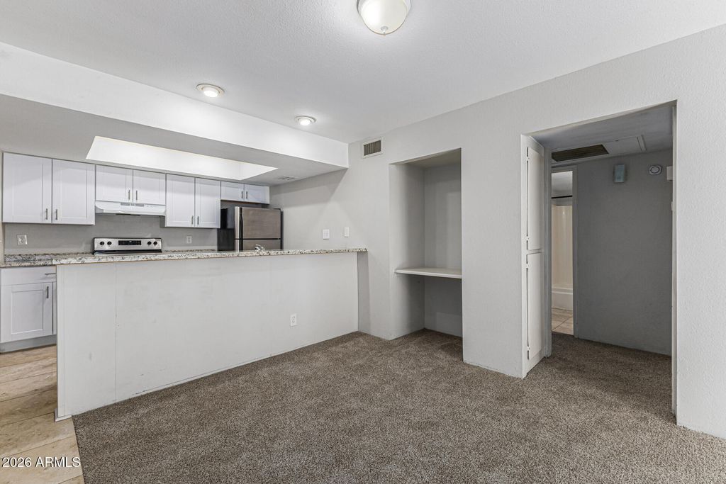 1920 W LINDNER Avenue 210, Mesa, AZ 85202