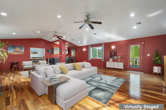 23 Woodward Road, Merrimack, NH 03054