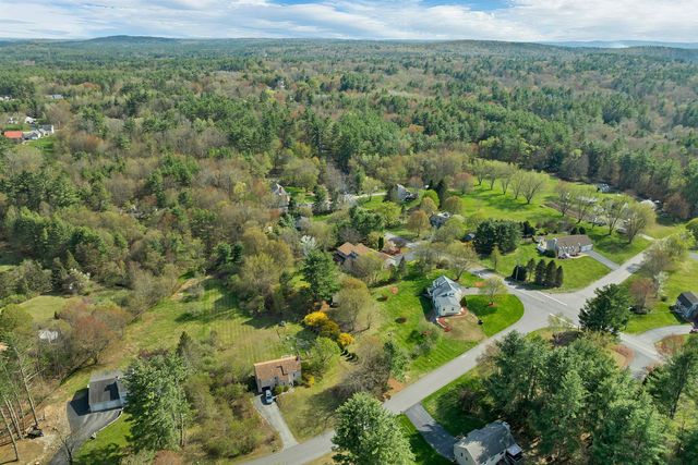 23 Woodward Road, Merrimack, NH 03054