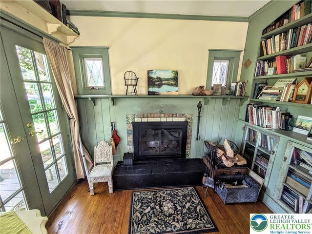 1731 Howell Road, Lower Mt Bethel Twp, PA 18040
