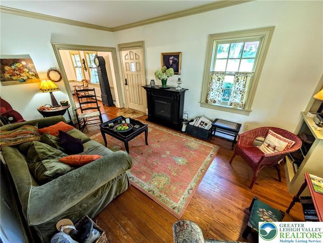 1731 Howell Road, Lower Mt Bethel Twp, PA 18040