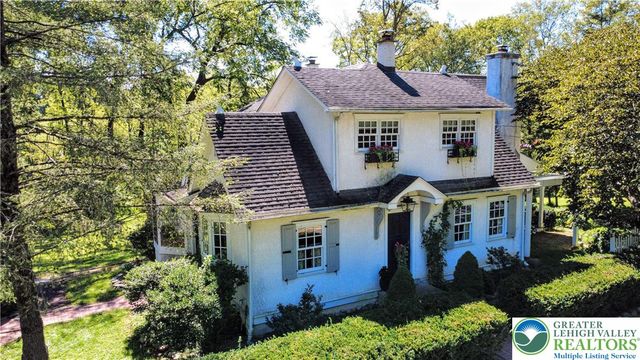 1731 Howell Road, Lower Mt Bethel Twp, PA 18040