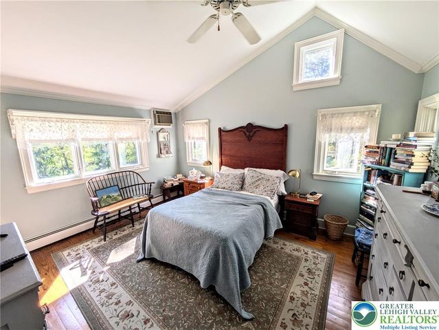 1731 Howell Road, Lower Mt Bethel Twp, PA 18040