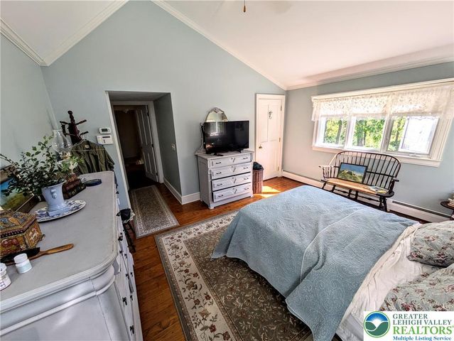 1731 Howell Road, Lower Mt Bethel Twp, PA 18040