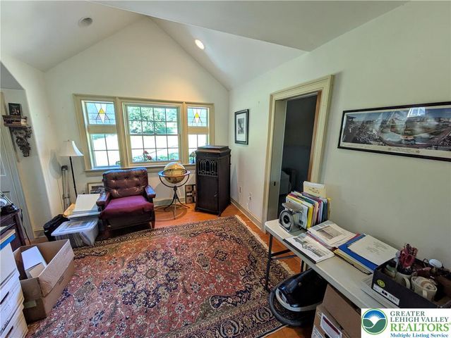 1731 Howell Road, Lower Mt Bethel Twp, PA 18040