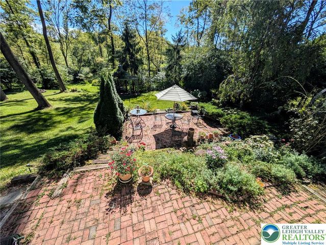 1731 Howell Road, Lower Mt Bethel Twp, PA 18040