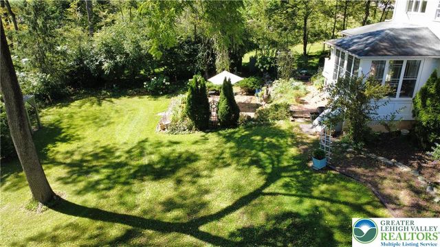 1731 Howell Road, Lower Mt Bethel Twp, PA 18040
