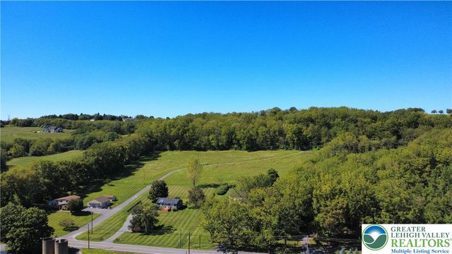 1731 Howell Road, Lower Mt Bethel Twp, PA 18040