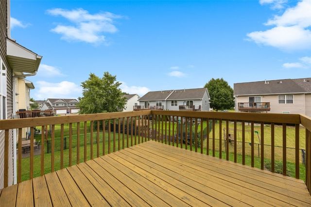 1490 Vandello Cir, North Liberty, IA 52317