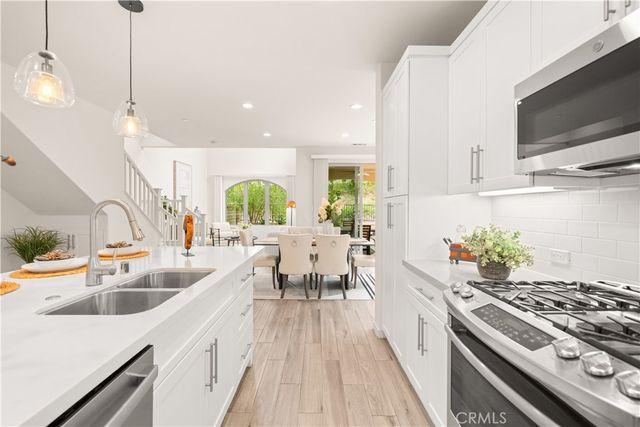 220 Finch, Lake Forest, CA 92630