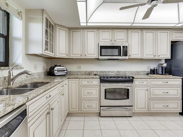 502 S FLORIDA AVENUE 145, Tarpon Springs, FL 34689