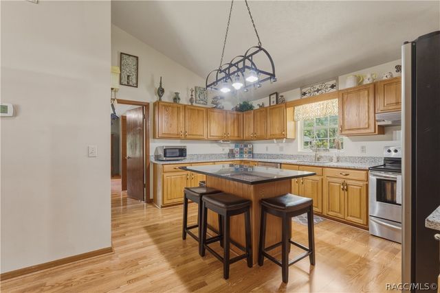 26 Count Fleet Drive, Ocala, FL 34482