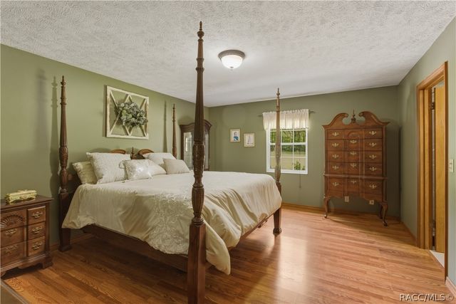 26 Count Fleet Drive, Ocala, FL 34482