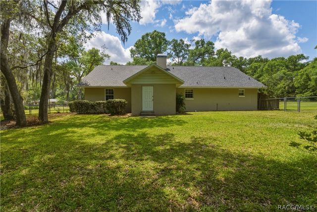 26 Count Fleet Drive, Ocala, FL 34482