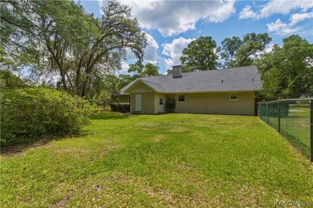 26 Count Fleet Drive, Ocala, FL 34482