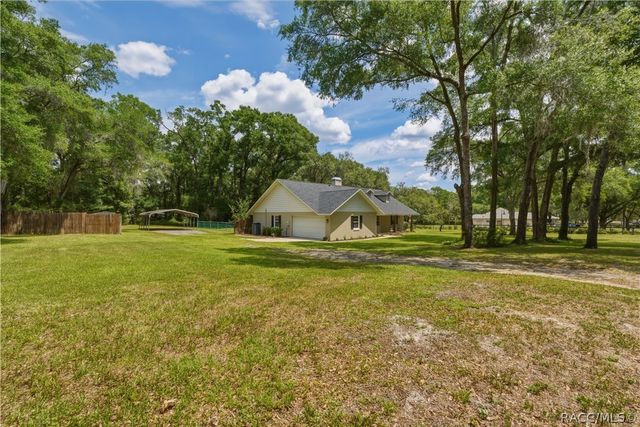 26 Count Fleet Drive, Ocala, FL 34482