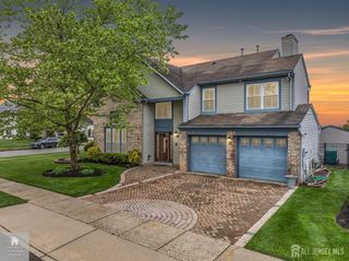 80 Major Drive, Sayreville, NJ 08872