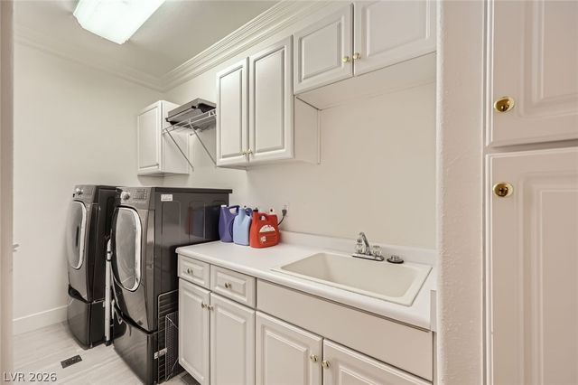 2050 West Warm Springs Road 3624, Henderson, NV 89014