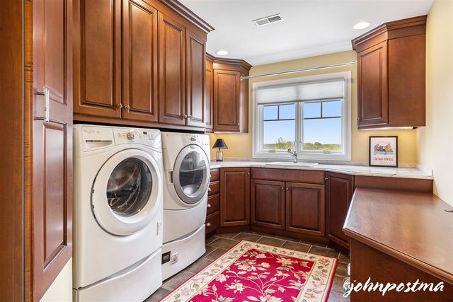 2674 Montreux Hills Court, Ada, MI 49301