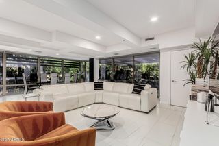 7121 E RANCHO VISTA Drive 2006, Scottsdale, AZ 85251