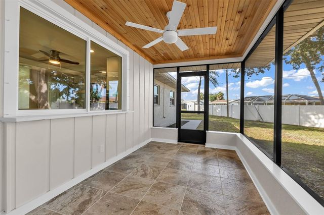 483 SUNNYSIDE DRIVE, Venice, FL 34293