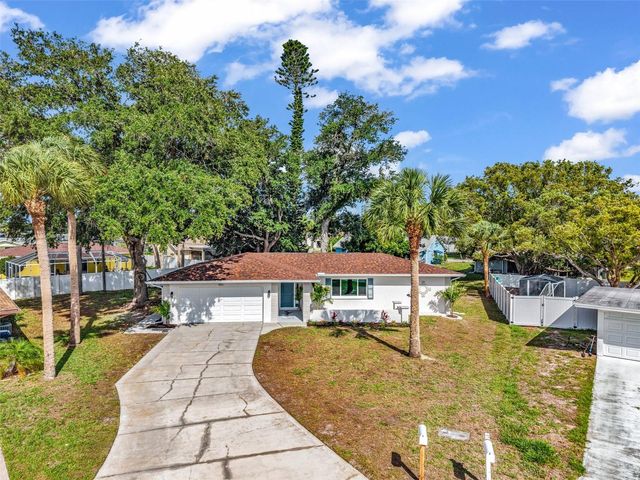 483 SUNNYSIDE DRIVE, Venice, FL 34293