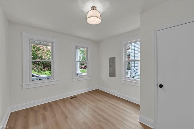 1312 Hull ST, Chesapeake, VA 23324
