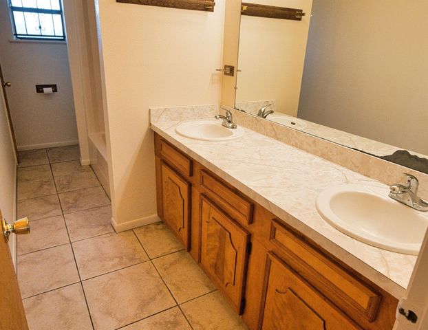 1506 Fm 2611, Cedar Lake, TX 77414