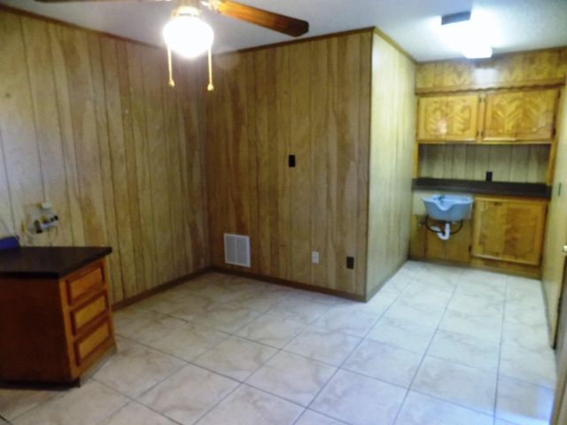 1506 Fm 2611, Cedar Lake, TX 77414