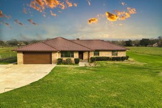 1506 Fm 2611, Cedar Lake, TX 77414