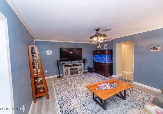 380 Winton Lafleur Road, Opelousas, LA 70570