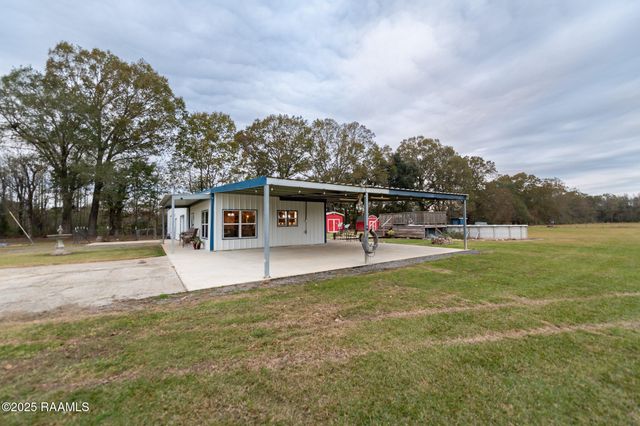 380 Winton Lafleur Road, Opelousas, LA 70570
