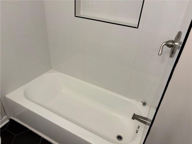 1990 S Columbia Place, Decatur, GA 30032