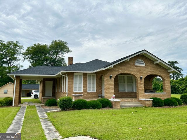 107 Marguerite Street, Claxton, GA 30417