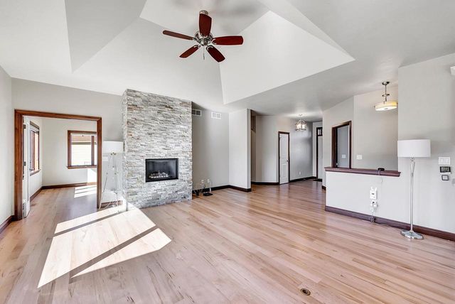 3424 SCHUBERT PLACE, Green Bay, WI 54311