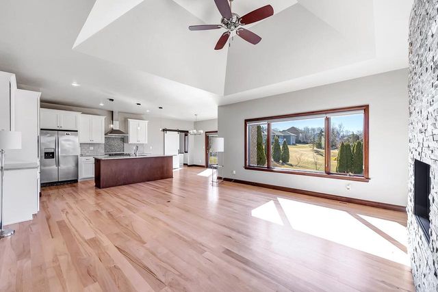 3424 SCHUBERT PLACE, Green Bay, WI 54311