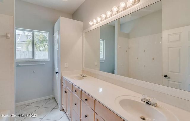 424 Lighthouse Landing Street, Satellite Beach, FL 32937