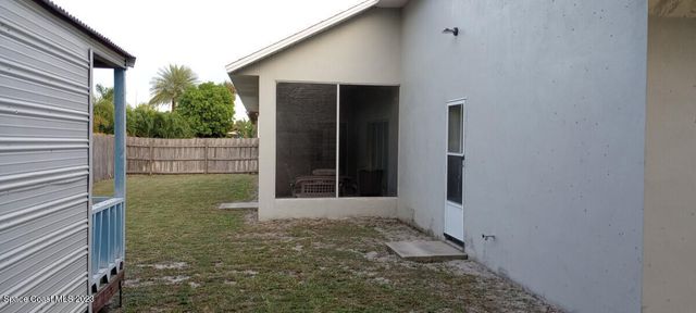 424 Lighthouse Landing Street, Satellite Beach, FL 32937