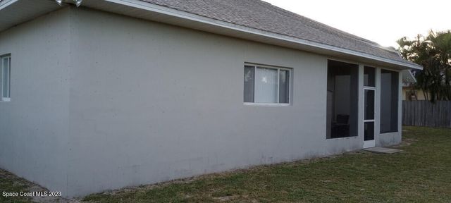 424 Lighthouse Landing Street, Satellite Beach, FL 32937