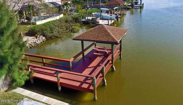 424 Lighthouse Landing Street, Satellite Beach, FL 32937