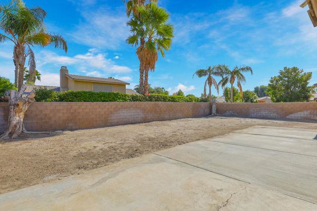 45930 Las Colinas, La Quinta, CA 92253