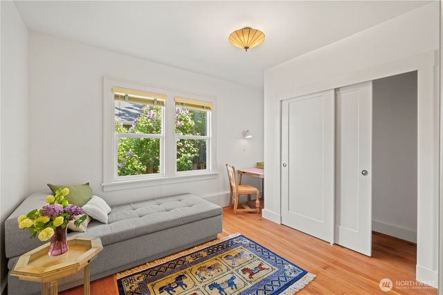 908 N 102nd, Seattle, WA 98133