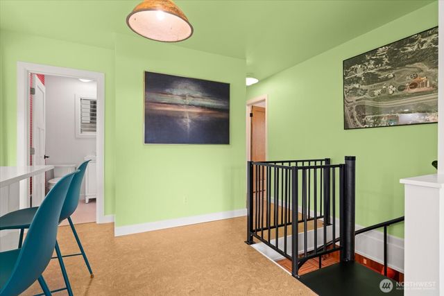 908 N 102nd, Seattle, WA 98133