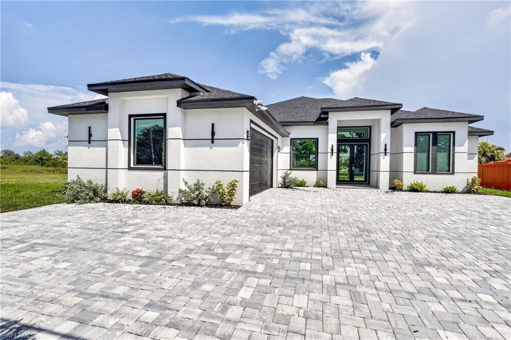 613 Gleason PKWY, CAPE CORAL, FL 33914 — photo 4
