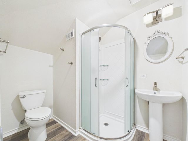 1010 Baronridge Drive, Seabrook, TX 77586